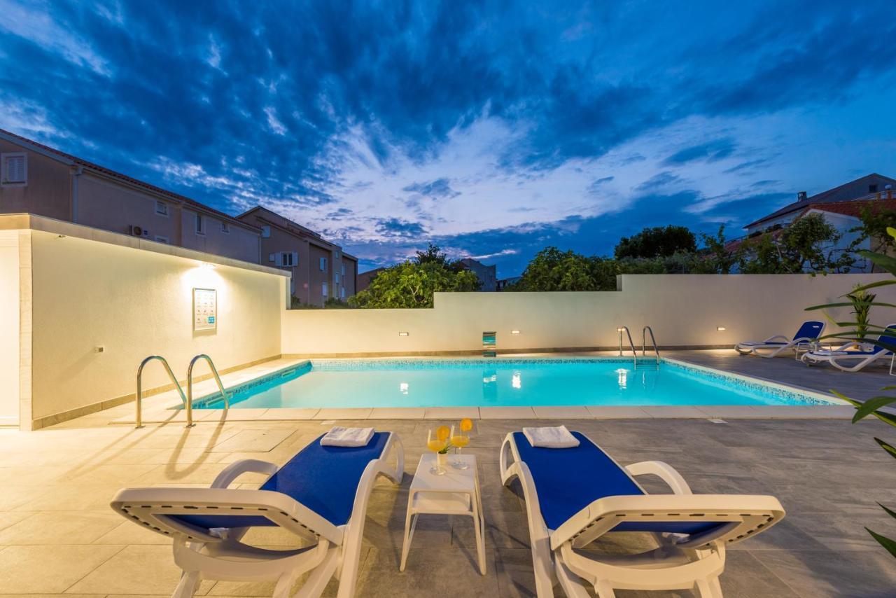 Villa Jana Luxury Apartments Novalja Exterior foto