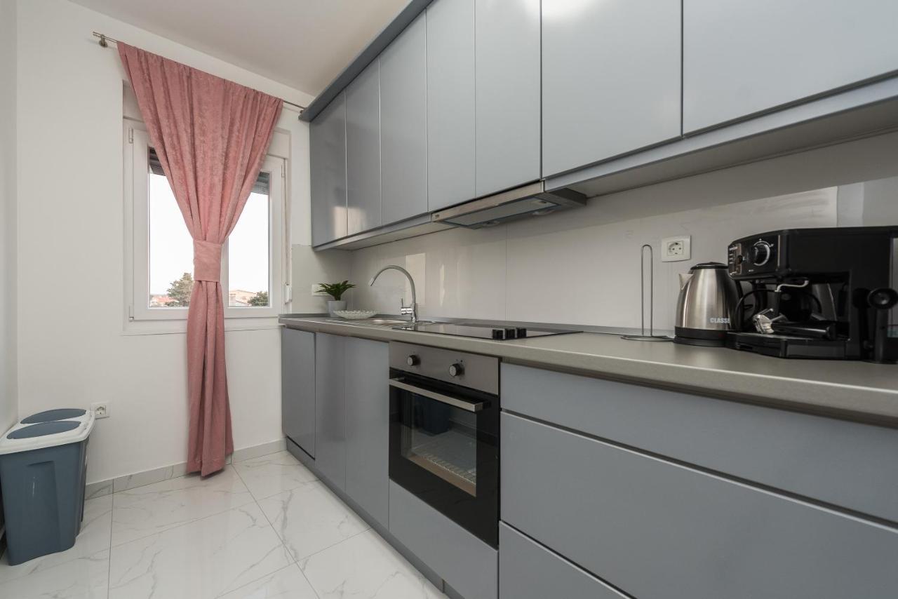 Villa Jana Luxury Apartments Novalja Exterior foto